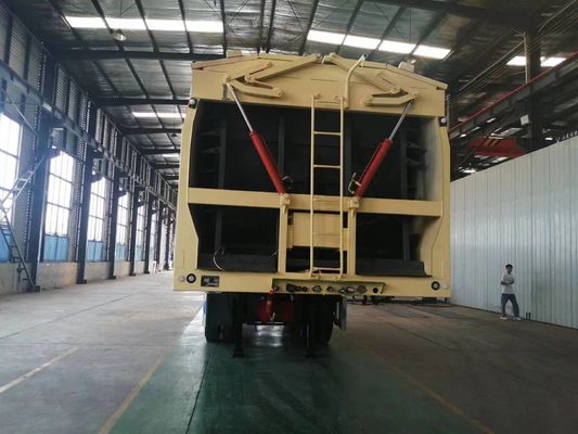 Transport von Gütern, Dumps, Semi-Trailer, Lastwagen mit Crawler Live Floor, maximale Nutzlast 60000 kg