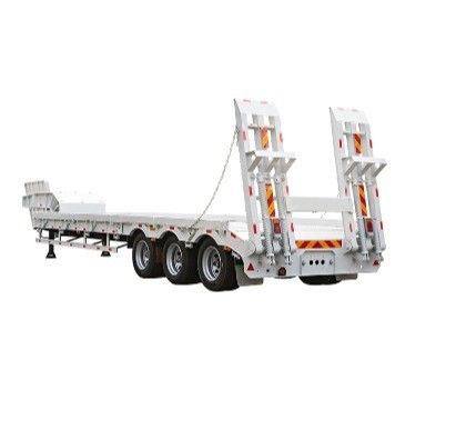 Semi-Anhänger mit niedrigem Vorderauftrieb aus Stahl für den Transport von Baumaschinen