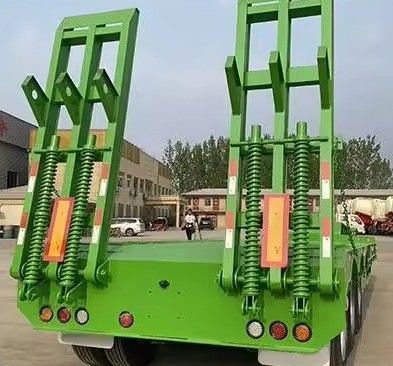 150 Tonnen Max Loading Lowboy Lowbed Semi Trailer für den Transport von Schwerlastfahrzeugen