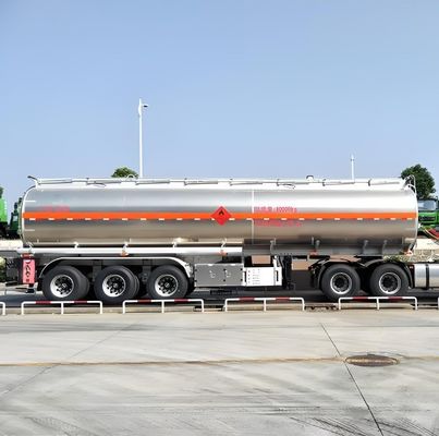 Standard-Achs-Tri-Achs-Edelstahl-Tanker-Anhänger für den Transport von Brennstoff-Diesel-Rohöl