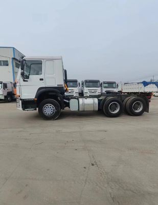 Hohe Nutzlast Sinotruk HOWO 6X4 Traktor Truck Kopf Linkslenksteuer für den afrikanischen Markt