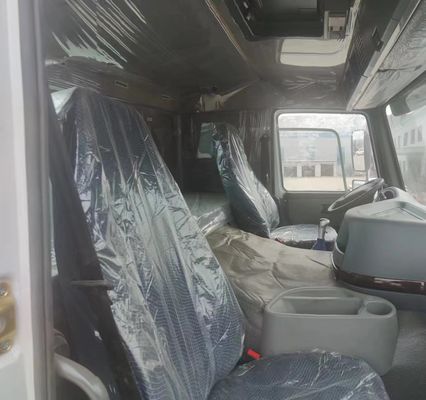 Hohe Nutzlast Sinotruk HOWO 6X4 Traktor Truck Kopf Linkslenksteuer für den afrikanischen Markt
