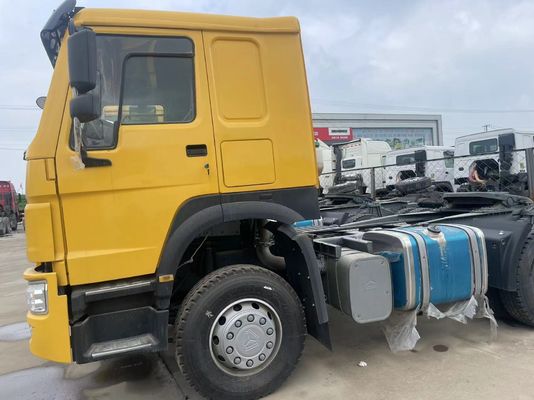 10 Reifennummer Verwendet Sinotruk HOWO Sitrak 4*2 6*4 Schwerlastzug Traktor Traktorkopf