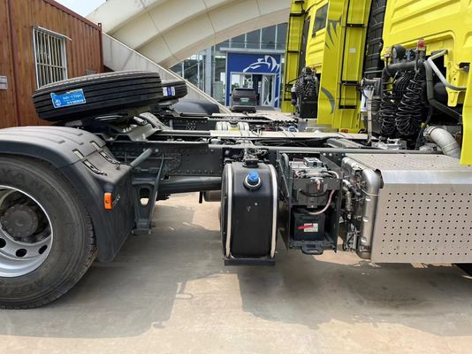 Manuelle Steuerung Linksschleppfahrzeug Diesel-Traktorfahrzeug Schwerlasttransportanhänger Lkw