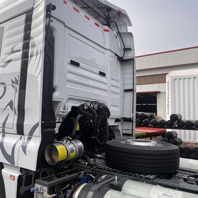 480 PS Sinotruk Sitrak Traktor Truck 6x4 mit automatischer Klimaanlage in den Philippinen
