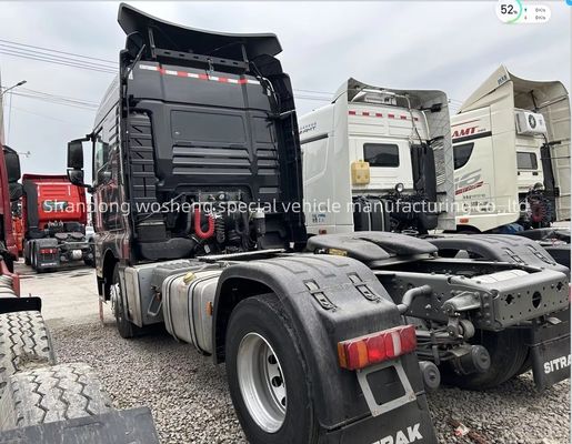 Howo Traktorfahrzeuge 540 PS T7H 6x4 mit Multimedia-System und 2 Rückwärtsschaltnummern